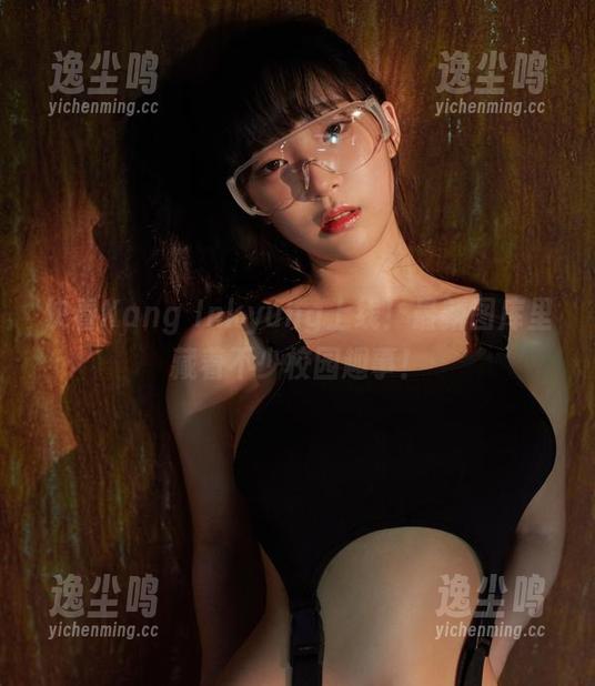 快看Kang Inkyung上线！最新图库里藏着不少校园趣事！